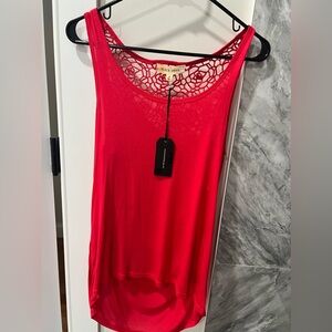 Lulu’s Black Swan Rose Cowl Back Tank - Size S NWT